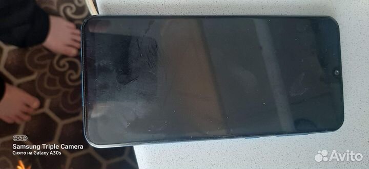 Samsung Galaxy A50, 4/64 ГБ