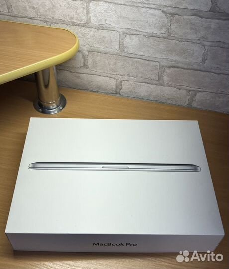 Apple MacBook Pro 13