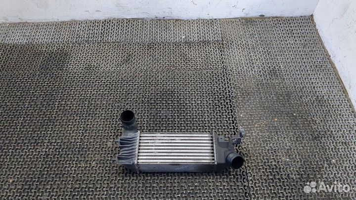 Радиатор интеркулера Peugeot 607, 2004