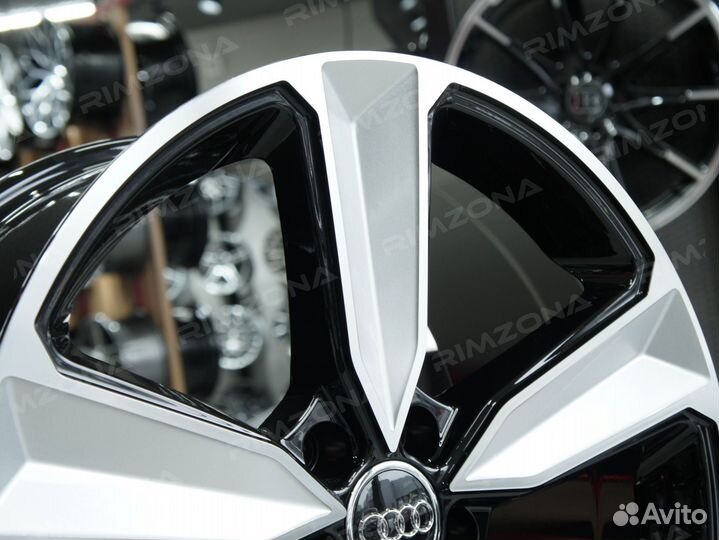Литые диски RS5 2018 R18 для Audi. Рассрочка
