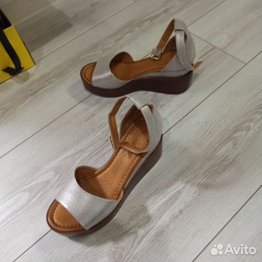 Босоножки женские 39 размер натуральная кожа