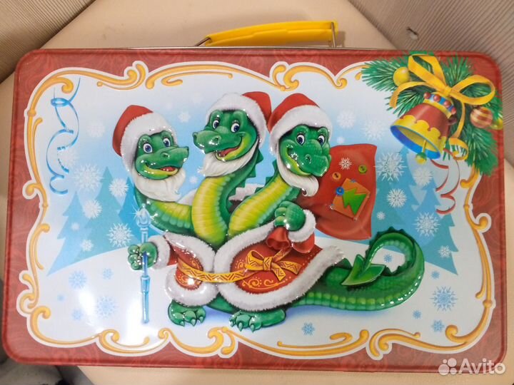 Бокс новогодний для конфет и подарков