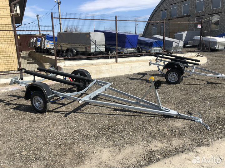 Самосвальный лодочный прицеп Трейлер 4,8 м