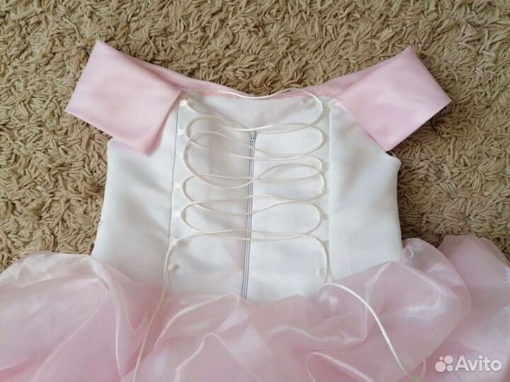 Нарядное платье