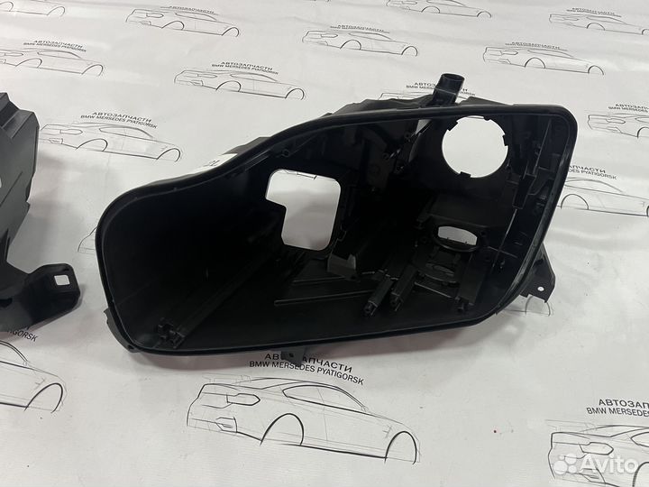 Комплект корпусов фар Mercedes ML W166 новые