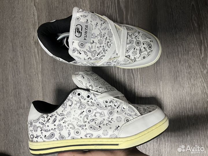 Dc shoes adio fallen etnies globe dvs osiris circa