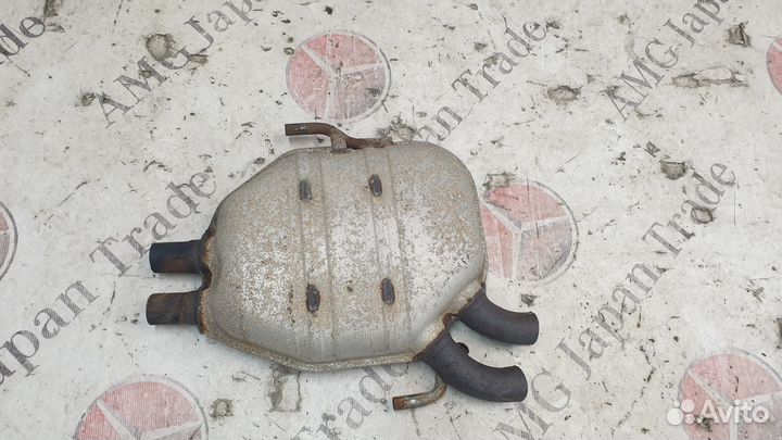 Резонатор глушителя на Mercedes W140 S500 CL500