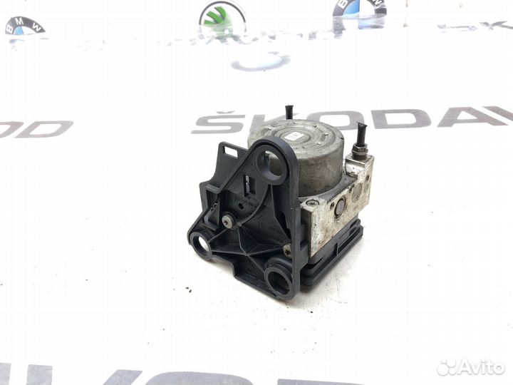 Блок ABS Volkswagen Passat B8 2.0 dfga 2018