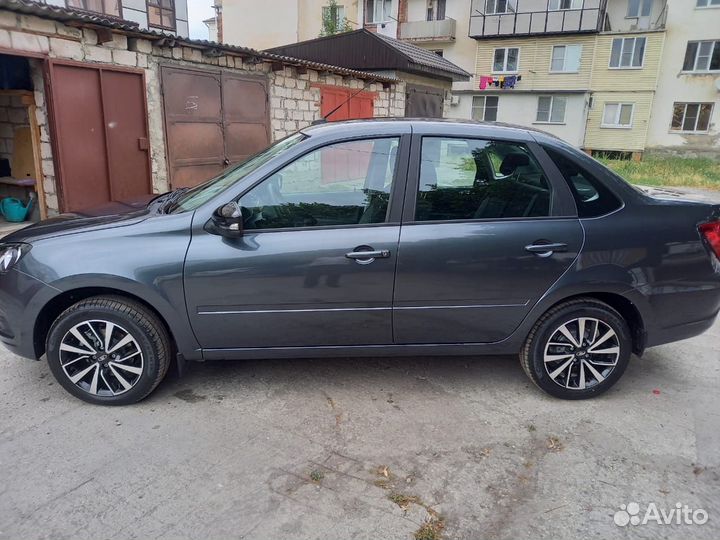 LADA Granta 1.6 МТ, 2024, 10 км