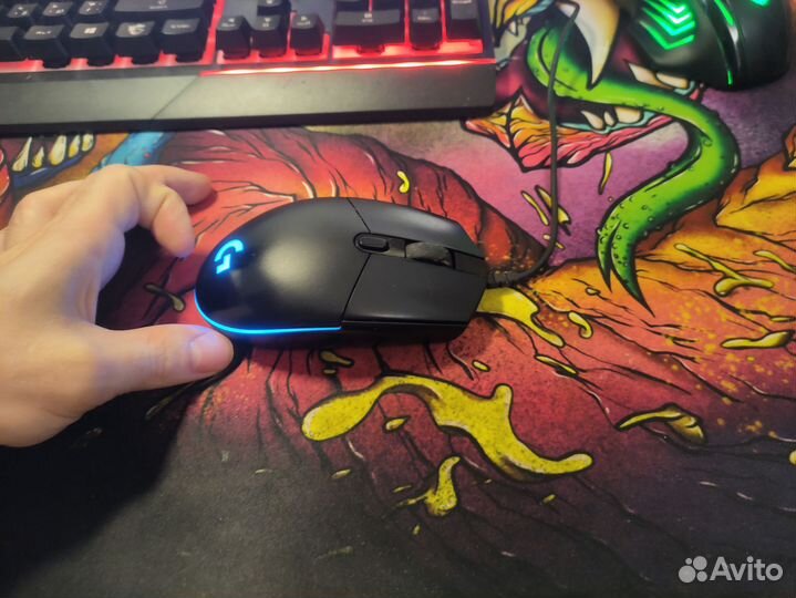 Проводная мышь Logitech g102