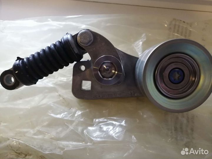 Mercedes-benz A 5412003170 натяжитель ремня