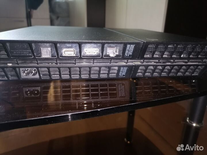Sony PS4 fat