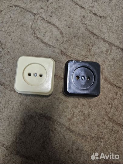 Розетка керамическая