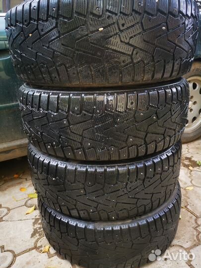 Pirelli Ice Zero 205/60 R16 96T
