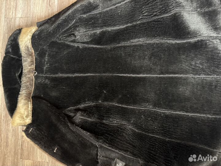 Бесплатно Дубленка женская зимняя 46 48