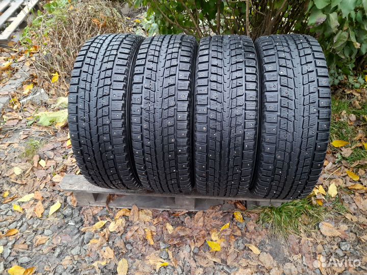 Dunlop SP Winter Ice 01 225/65 R17 102T