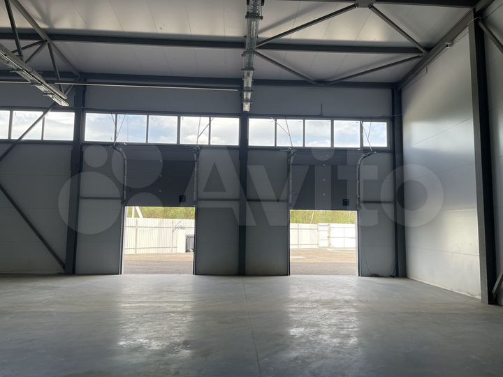 Склад, 1750 м²