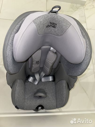 Автомобильное кресло Britax Roemer Trifix 2 i size