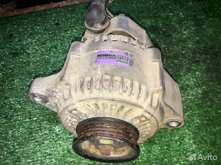 Генератор D15B Honda Civic EK3 CJU23