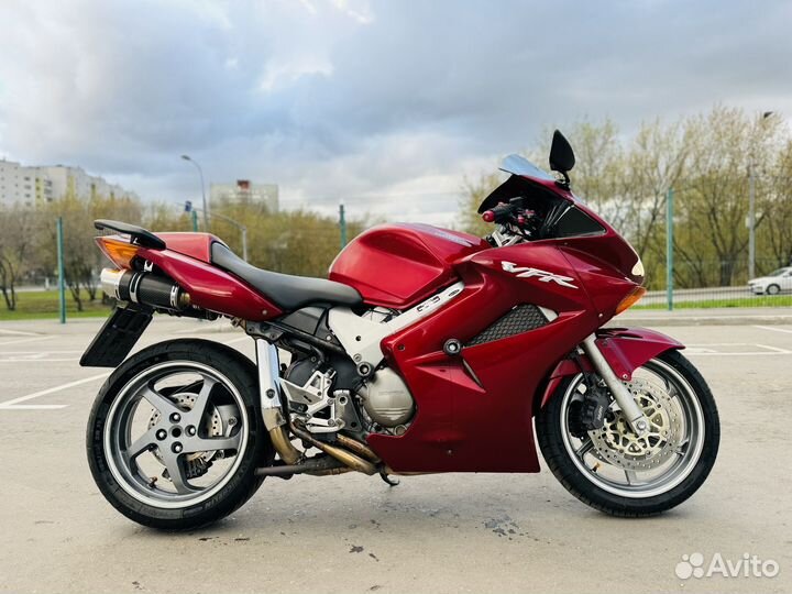 Honda VFR 800