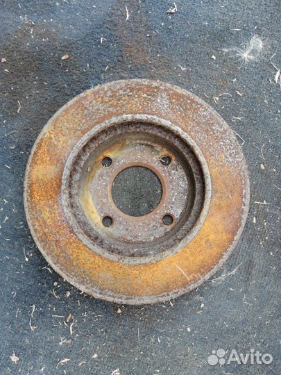 Тормозной диск передний Nissan Note E11