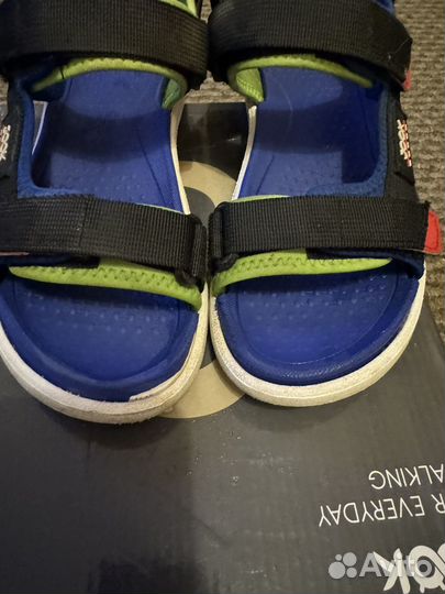 Сандалии на мальчика р.36