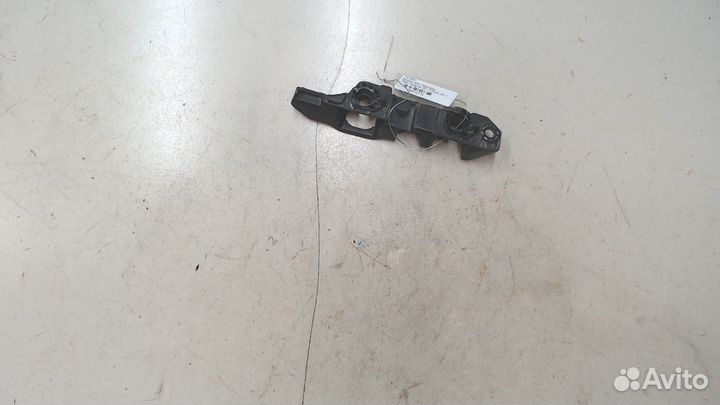 Кронштейн бампера Opel Insignia, 2017