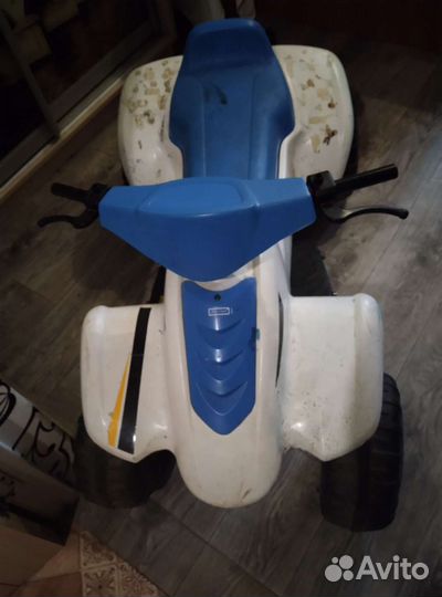 Детский квадроцикл на аккумуляторе