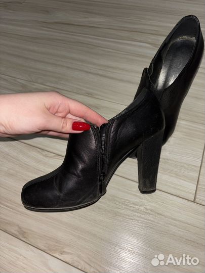 Обувь женская 36 размер