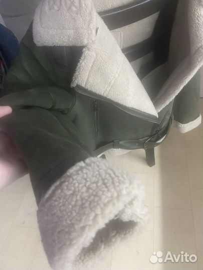 Укороченная куртка дубленка бомбер