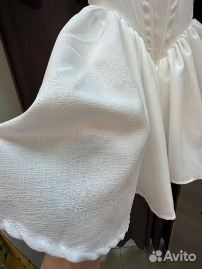 Платье белое мини люкс