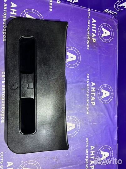 Обшивка двери багажника задняя Kia Ceed ED D4FB