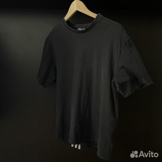 Футболка Y-3 Adidas Signature Graphic