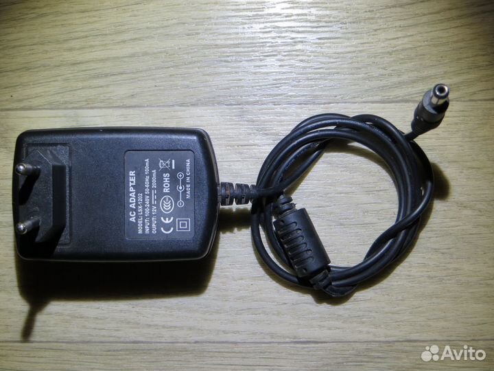 Блок питания Адаптер AC Adaptor LSX1202 12V 2A