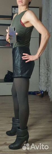 Кожаные шорты