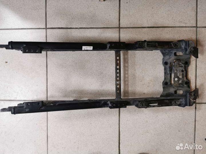 Подрамник задний Yamaha FZ8