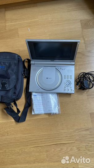 Портативный видеопроигрыватель bbk
