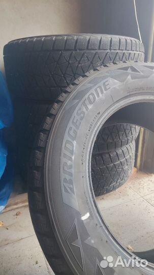 Bridgestone Blizzak DM-V2 265/60 R18 110R