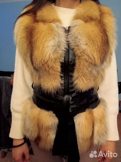 Меховой жилет