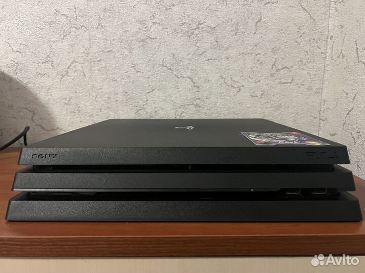 Sony PlayStation 4 ps4 Pro 1tb