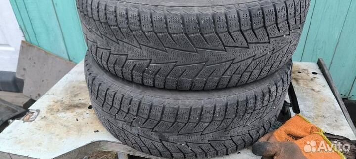 Hankook Winter I'Cept IZ2 195/65 R15 95T