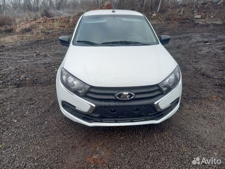 LADA Granta 1.6 МТ, 2020, 52 000 км