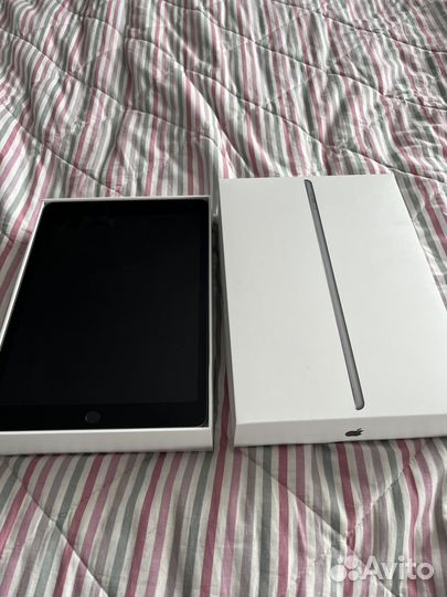 Планшет apple iPad 8