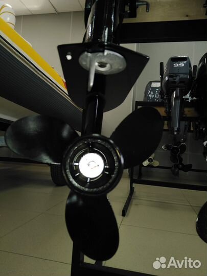 Лодочный мотор Mercury (Меркури) 9.9 лс 169cc новы