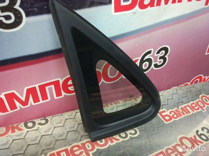 Стекло кузовное глухое задний левый Hyundai Elantr