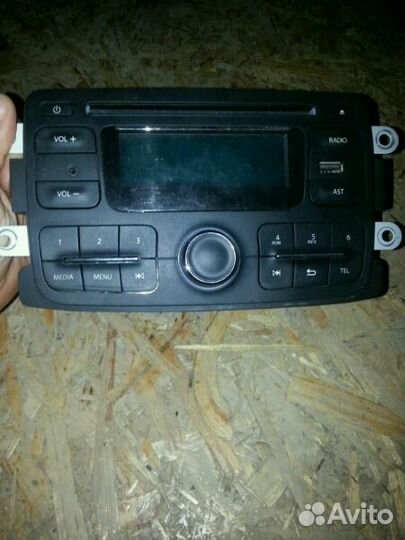 Магнитола рено