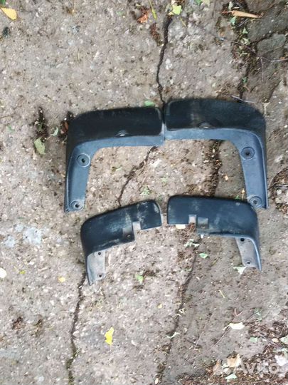 Брызговики lancer 10