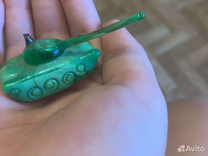 Танк новый, Из секла