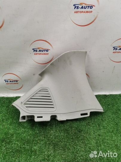 Пластик салона правый Ford Kuga 1 SUV 2.0 TD txda