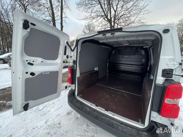 Обшивка кузова фургона citroen jumpy L3H1 комплект